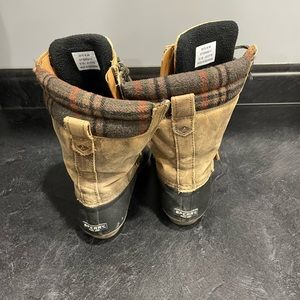 Sperry Duck Boots